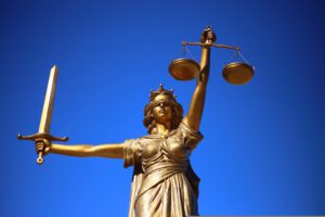 Read more about the article Ihr delegitimiert euch selbst
